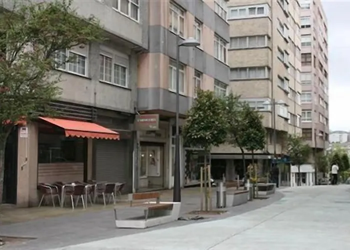 Hostal Liste Station A Coruña
